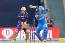 MI vs KKR IPL 2025: Mumbai Indians Face Kolkata Knight Riders in Must-Win Clash Tonight  